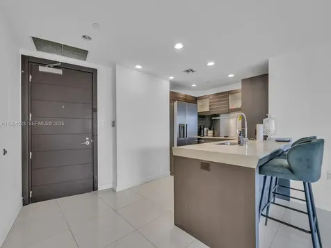 200 Biscayne Boulevard Way Miami FL 33131