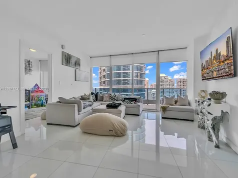 200 Biscayne Boulevard Way Miami FL 33131