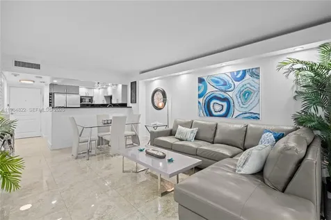 3675 N Country Club Drive Aventura FL 33180