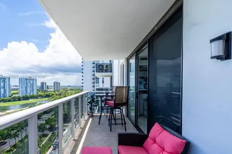 3675 N Country Club Drive Aventura FL 33180