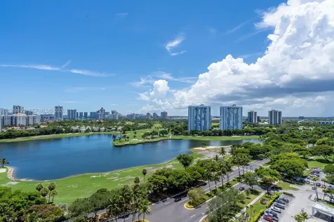 3675 N Country Club Drive Aventura FL 33180