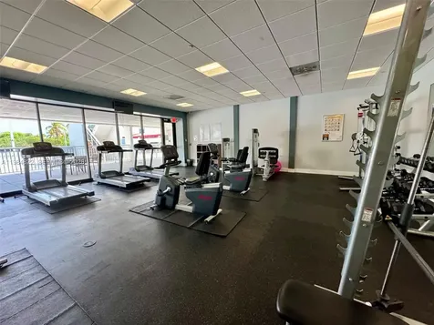 3675 N Country Club Drive Aventura FL 33180