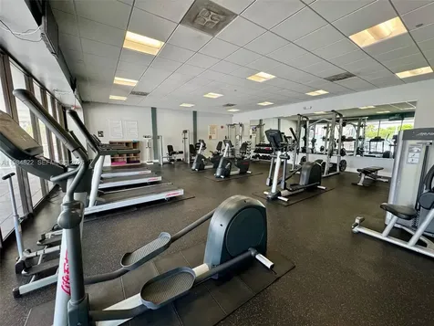 3675 N Country Club Drive Aventura FL 33180
