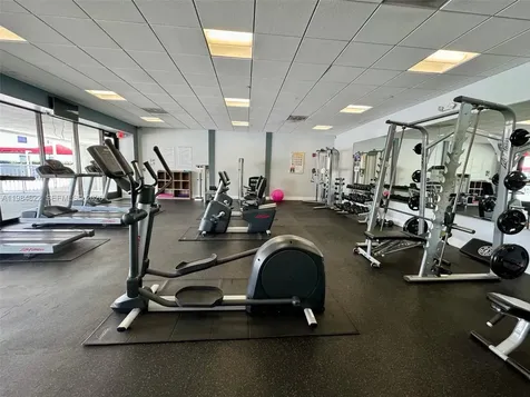 3675 N Country Club Drive Aventura FL 33180