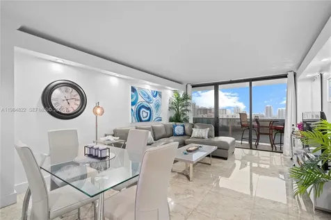 3675 N Country Club Drive Aventura FL 33180
