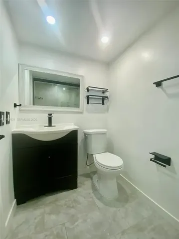 8975 Palm Tree Lane Pembroke Pines FL 33024