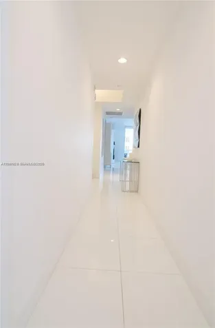 15811 Collins Avenue Sunny Isles Beach FL 33160