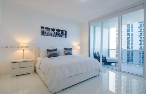 15811 Collins Avenue Sunny Isles Beach FL 33160