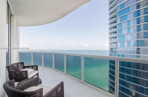 15811 Collins Avenue Sunny Isles Beach FL 33160