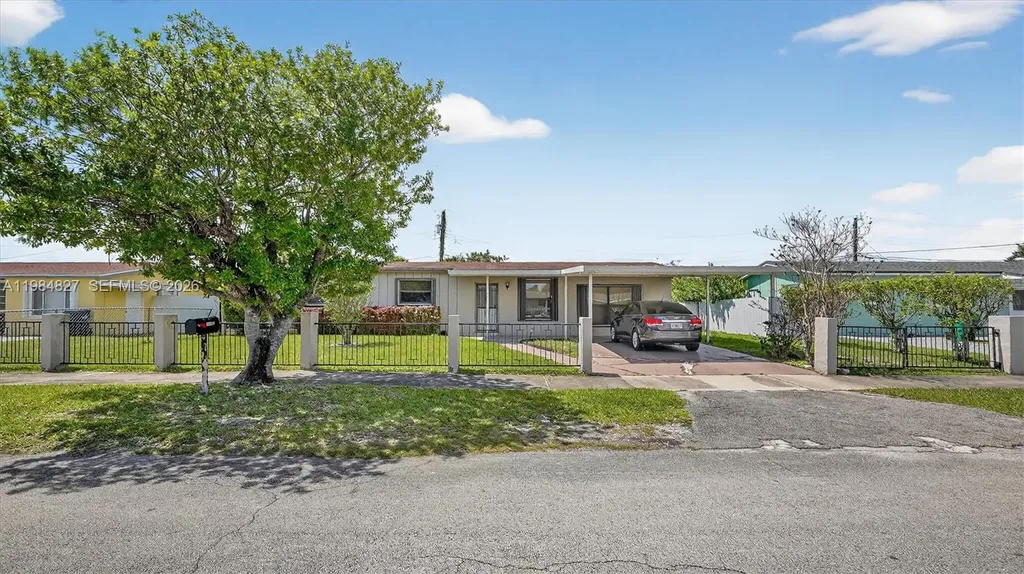 22300 SW 109th Avenue Miami FL 33170