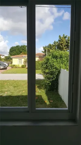 6300 SW 21st Street Miami FL 33155