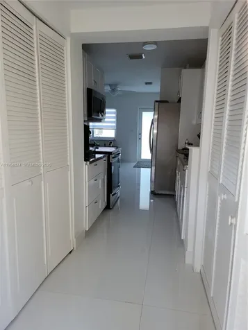 6300 SW 21st Street Miami FL 33155