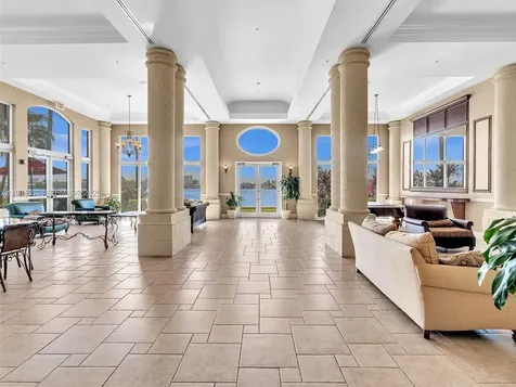 17150 N Bay Road Sunny Isles Beach FL 33160