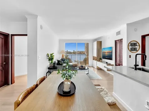 17150 N Bay Road Sunny Isles Beach FL 33160
