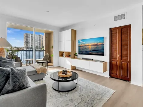 17150 N Bay Road Sunny Isles Beach FL 33160