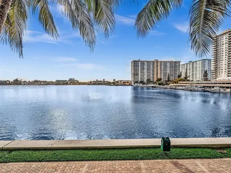 17150 N Bay Road Sunny Isles Beach FL 33160