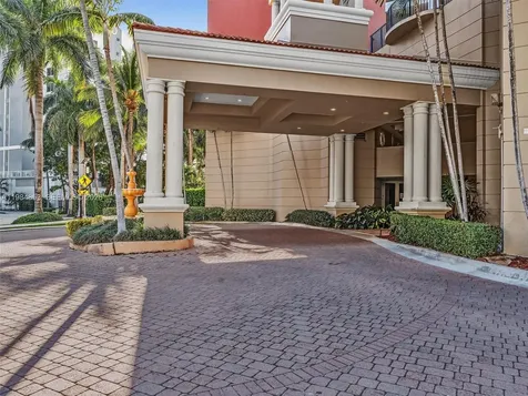 17150 N Bay Road Sunny Isles Beach FL 33160