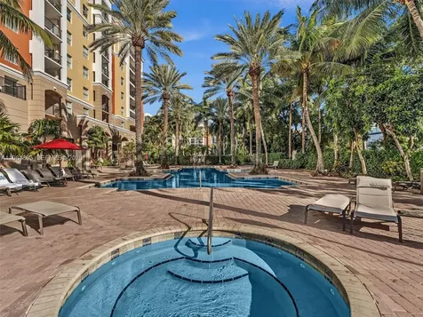17150 N Bay Road Sunny Isles Beach FL 33160