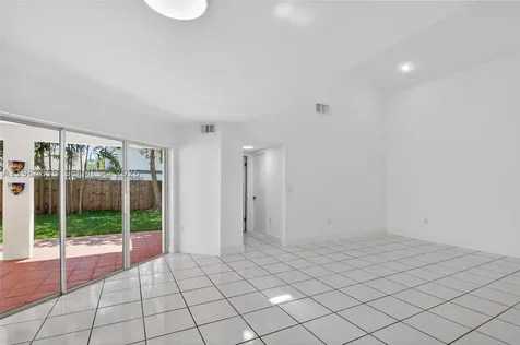 11776 SW 90th Terrace Miami FL 33186