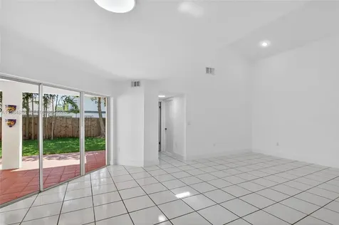 11776 SW 90th Terrace Miami FL 33186