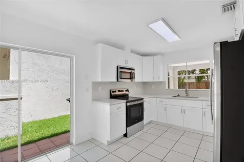 11776 SW 90th Terrace Miami FL 33186