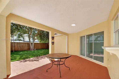 11776 SW 90th Terrace Miami FL 33186