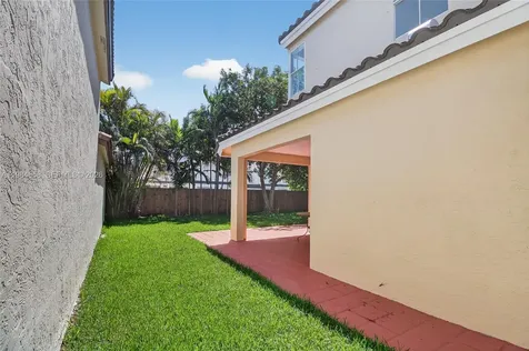 11776 SW 90th Terrace Miami FL 33186