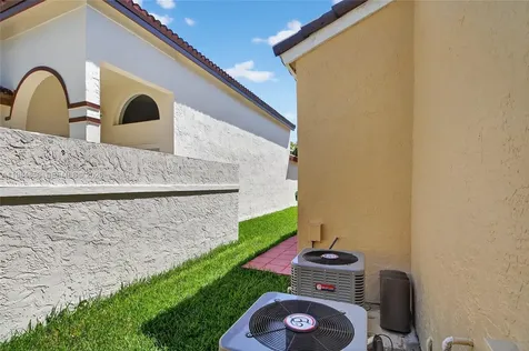 11776 SW 90th Terrace Miami FL 33186