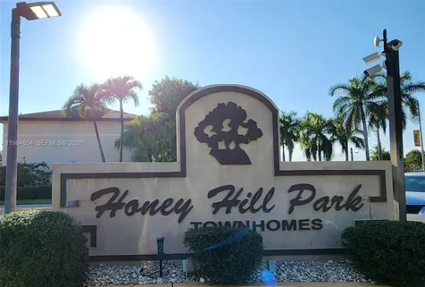 3379 NW 198th Terrace Miami Gardens FL 33056