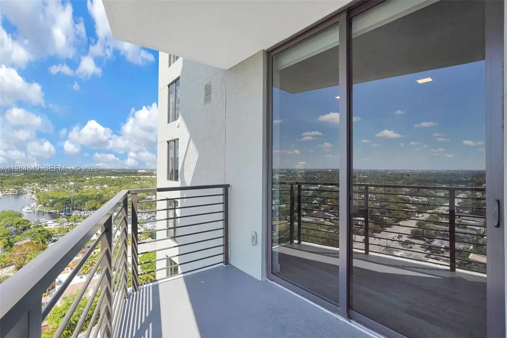 307 SW 5th Street Fort Lauderdale FL 33315