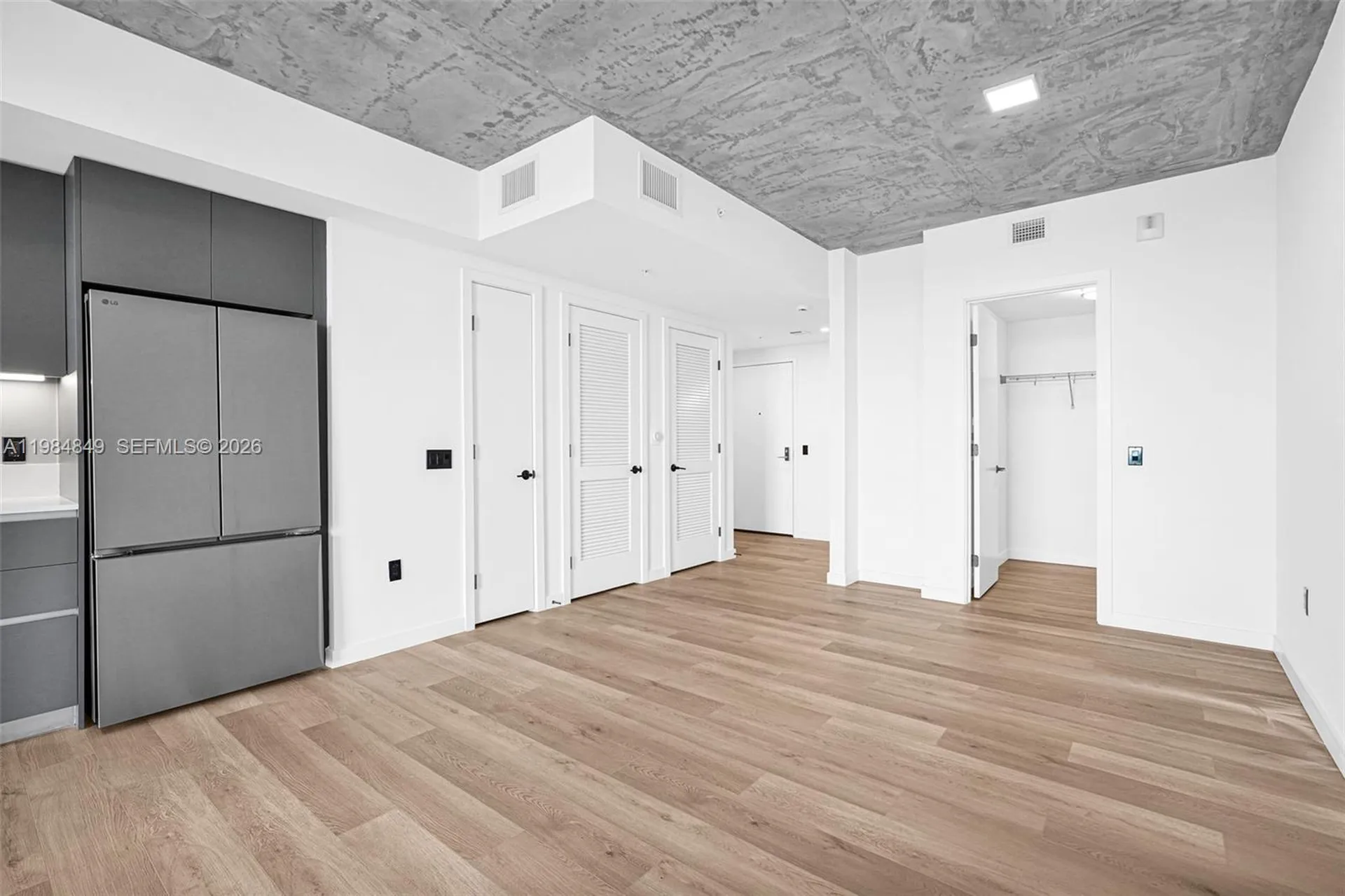 307 SW 5th Street Fort Lauderdale FL 33315