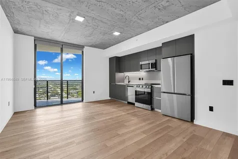 307 SW 5th Street Fort Lauderdale FL 33315