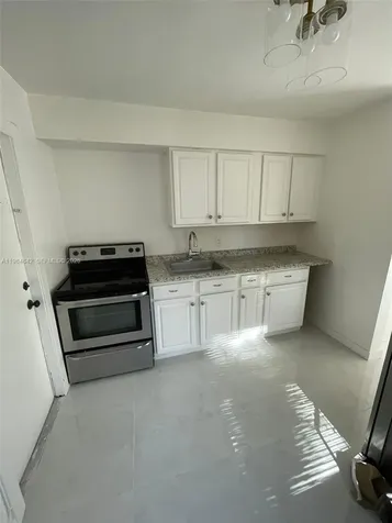 505 N 24th Avenue Hollywood FL 33020