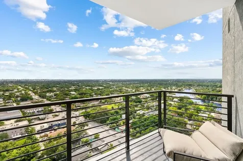 307 SW 5th Street Fort Lauderdale FL 33315