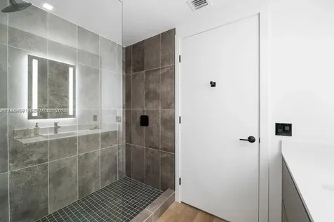 307 SW 5th Street Fort Lauderdale FL 33315