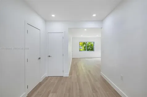 1610 Michigan Avenue Miami Beach FL 33139
