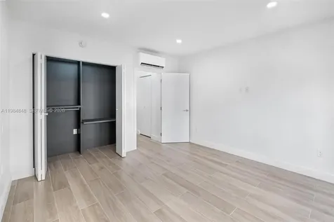1610 Michigan Avenue Miami Beach FL 33139