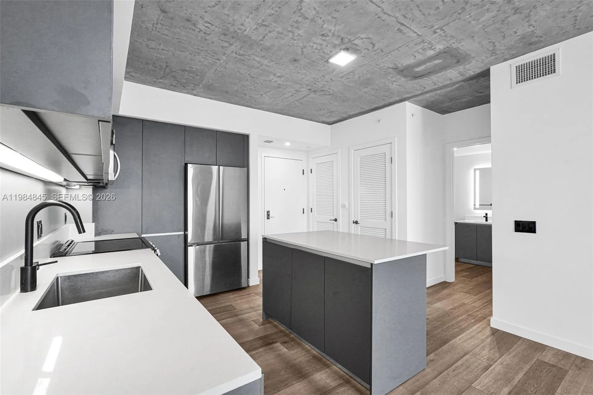 307 SW 5th Street Fort Lauderdale FL 33315