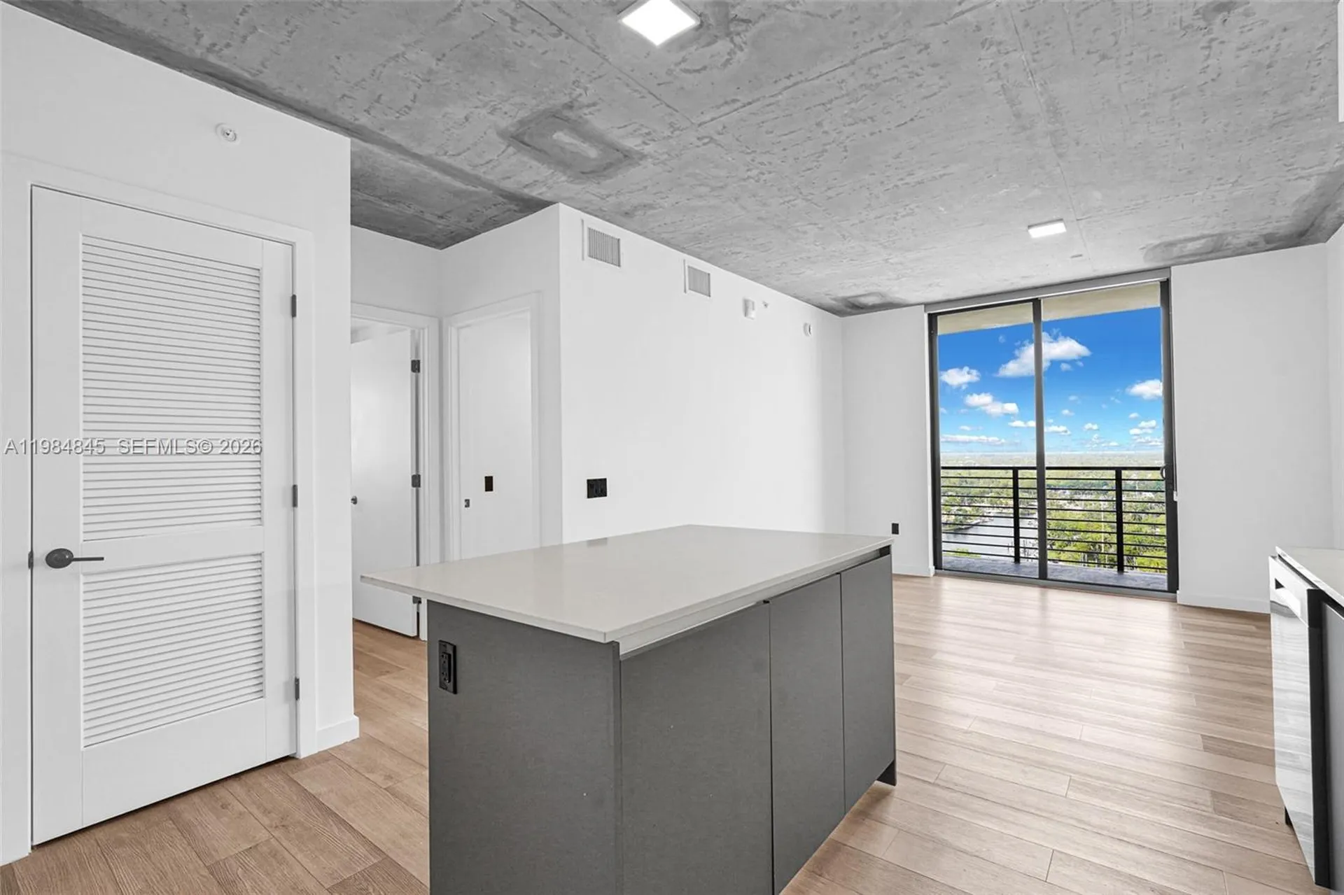 307 SW 5th Street Fort Lauderdale FL 33315