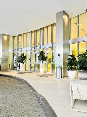 92 SW 3rd Street Miami FL 33130