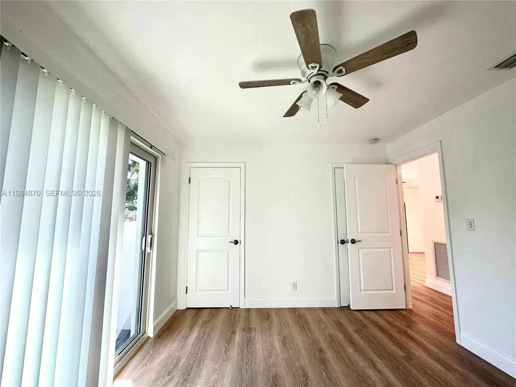 3042 Hayes Street Hollywood FL 33021