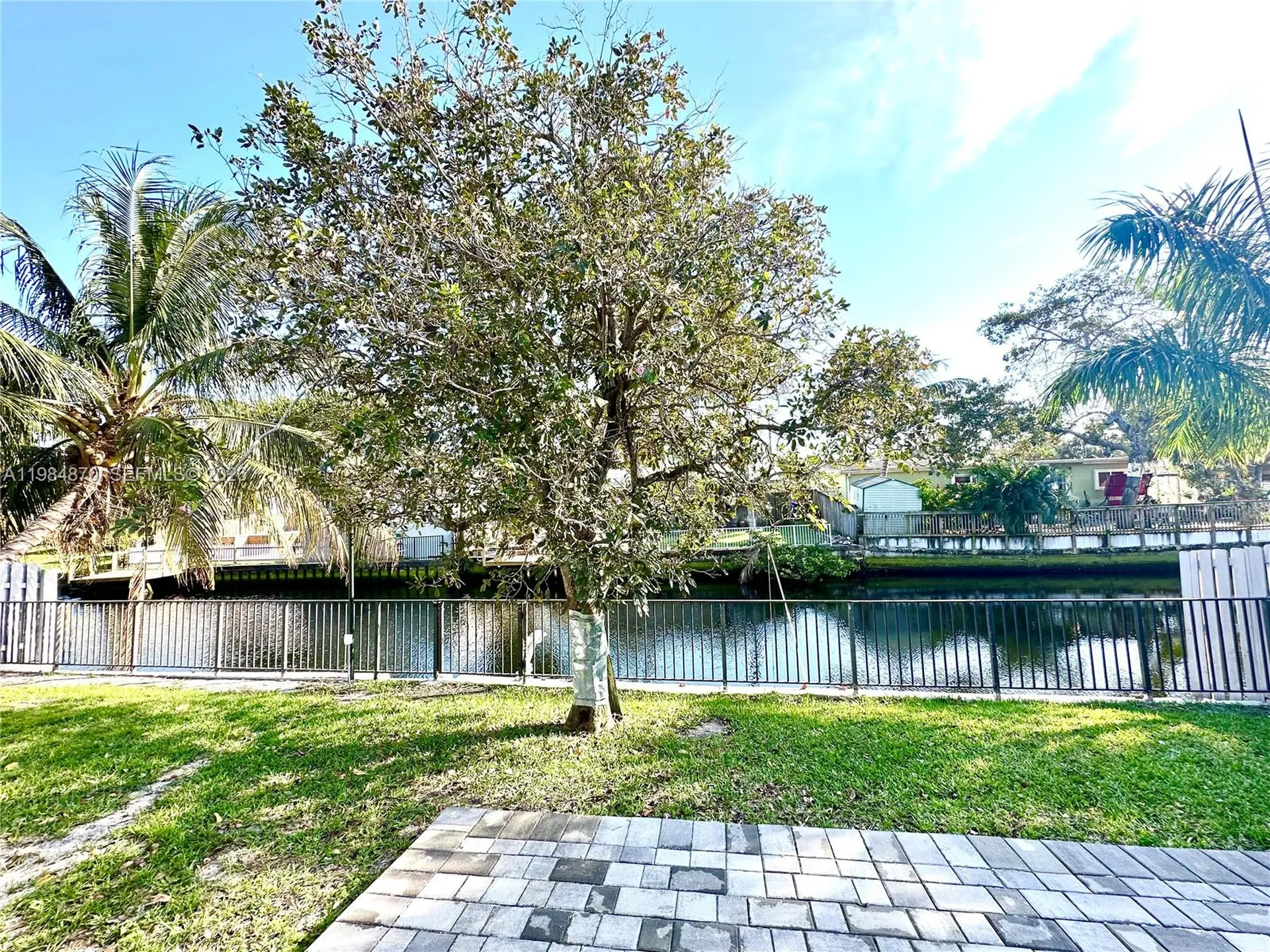 3042 Hayes Street Hollywood FL 33021