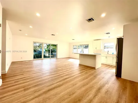 3042 Hayes Street Hollywood FL 33021
