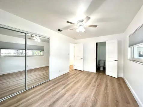 3042 Hayes Street Hollywood FL 33021