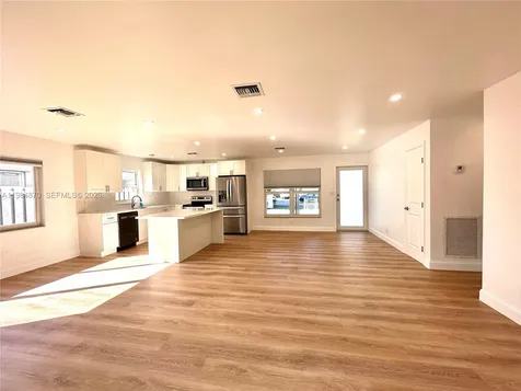 3042 Hayes Street Hollywood FL 33021