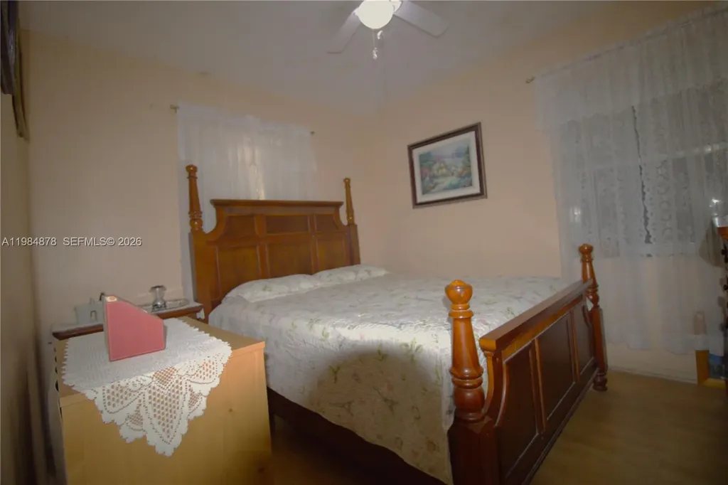 1142 NW 2nd Avenue Fort Lauderdale FL 33311