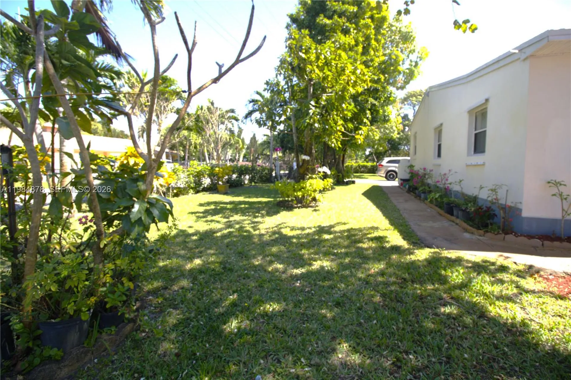 1142 NW 2nd Avenue Fort Lauderdale FL 33311