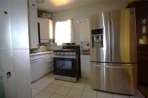 1142 NW 2nd Avenue Fort Lauderdale FL 33311