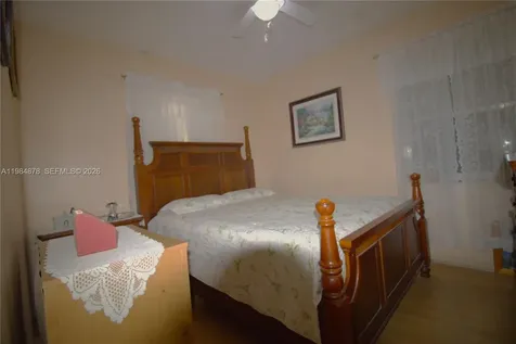 1142 NW 2nd Avenue Fort Lauderdale FL 33311