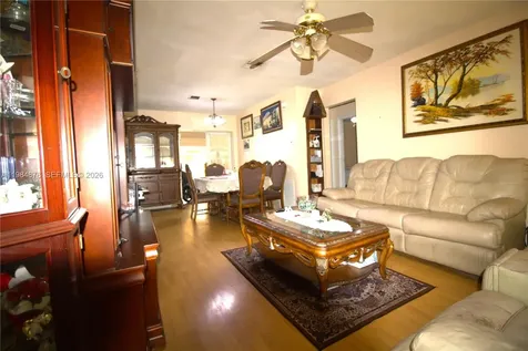 1142 NW 2nd Avenue Fort Lauderdale FL 33311